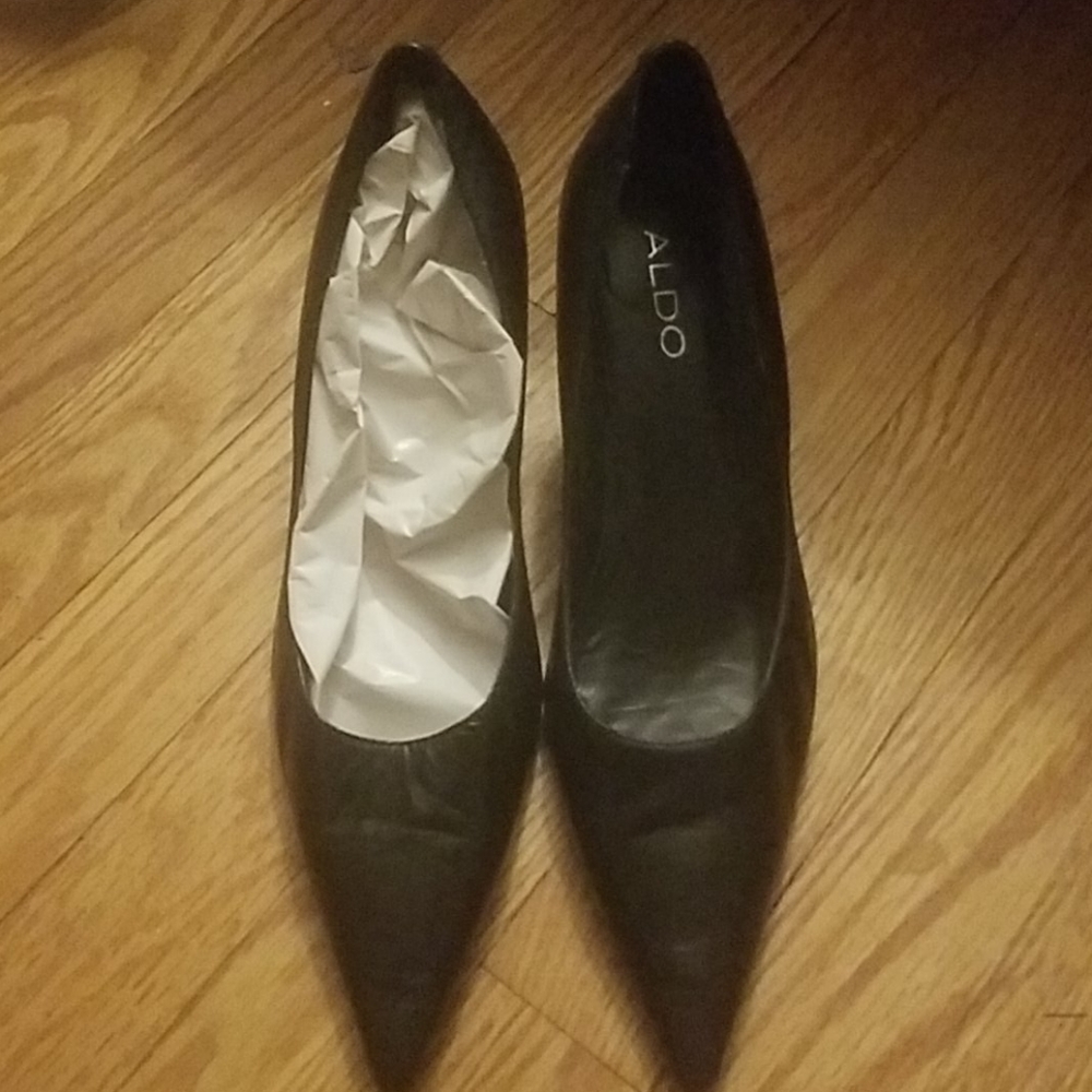 Aldo black heels